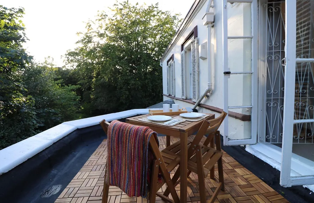 Mossley Hill Retreat-1